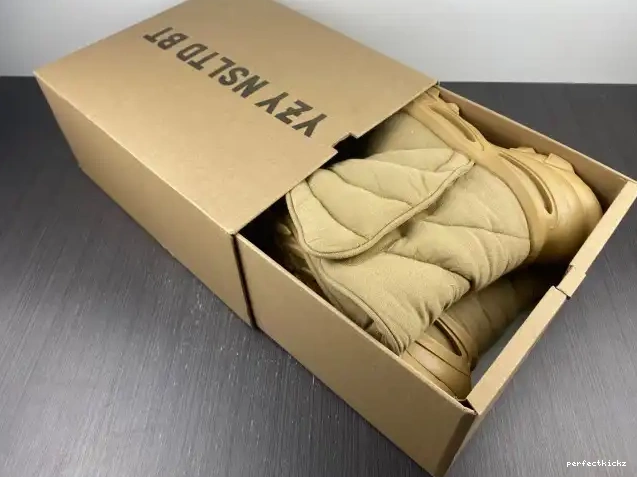 GX0054 Adidas Boot NSLTD Yeezy Khaki 0630
